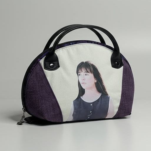 Violet Clam Pouch