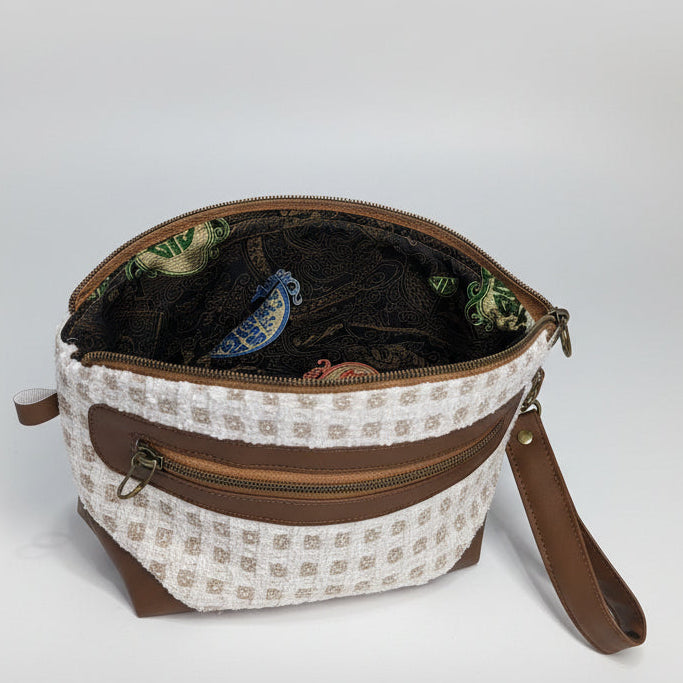 Tula Pouch