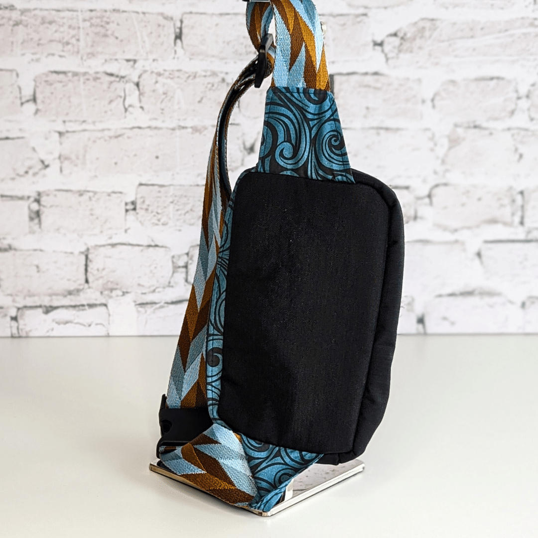 LULU Sling Bag Sewing Pattern + Instructions