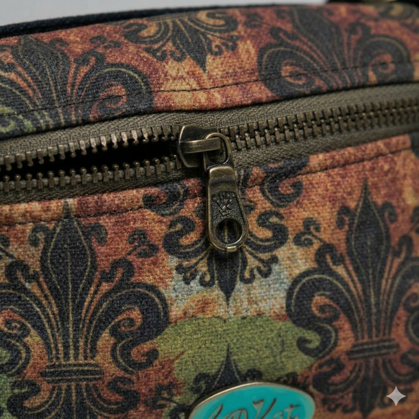 Elissa Crossbody Bag