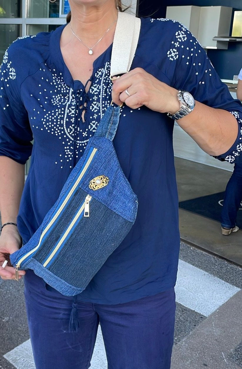 Kapsa Sling Bag