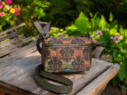 Elissa Crossbody Bag