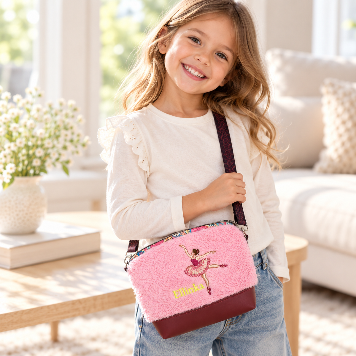 Plush Fabric Girls Handbag Sewing Pattern PDF, Convertible Zipper Pouch to Purse with Embroidery, Video Tutorial